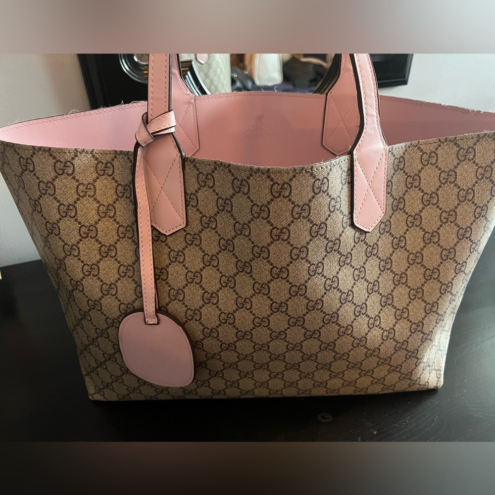 Handbag